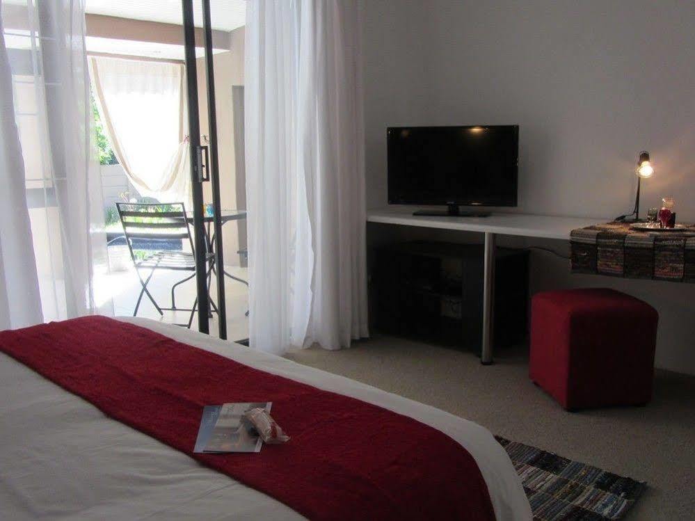 Absolute Bosch Guest House ستيلينبوش المظهر الخارجي الصورة