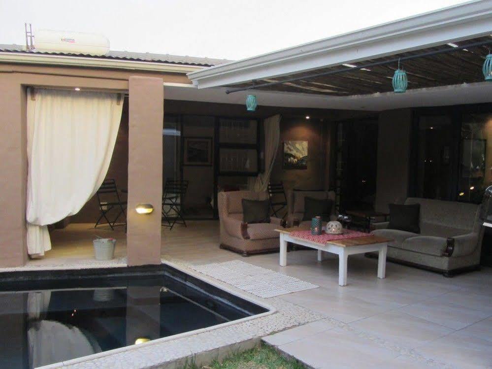 Absolute Bosch Guest House ستيلينبوش المظهر الخارجي الصورة